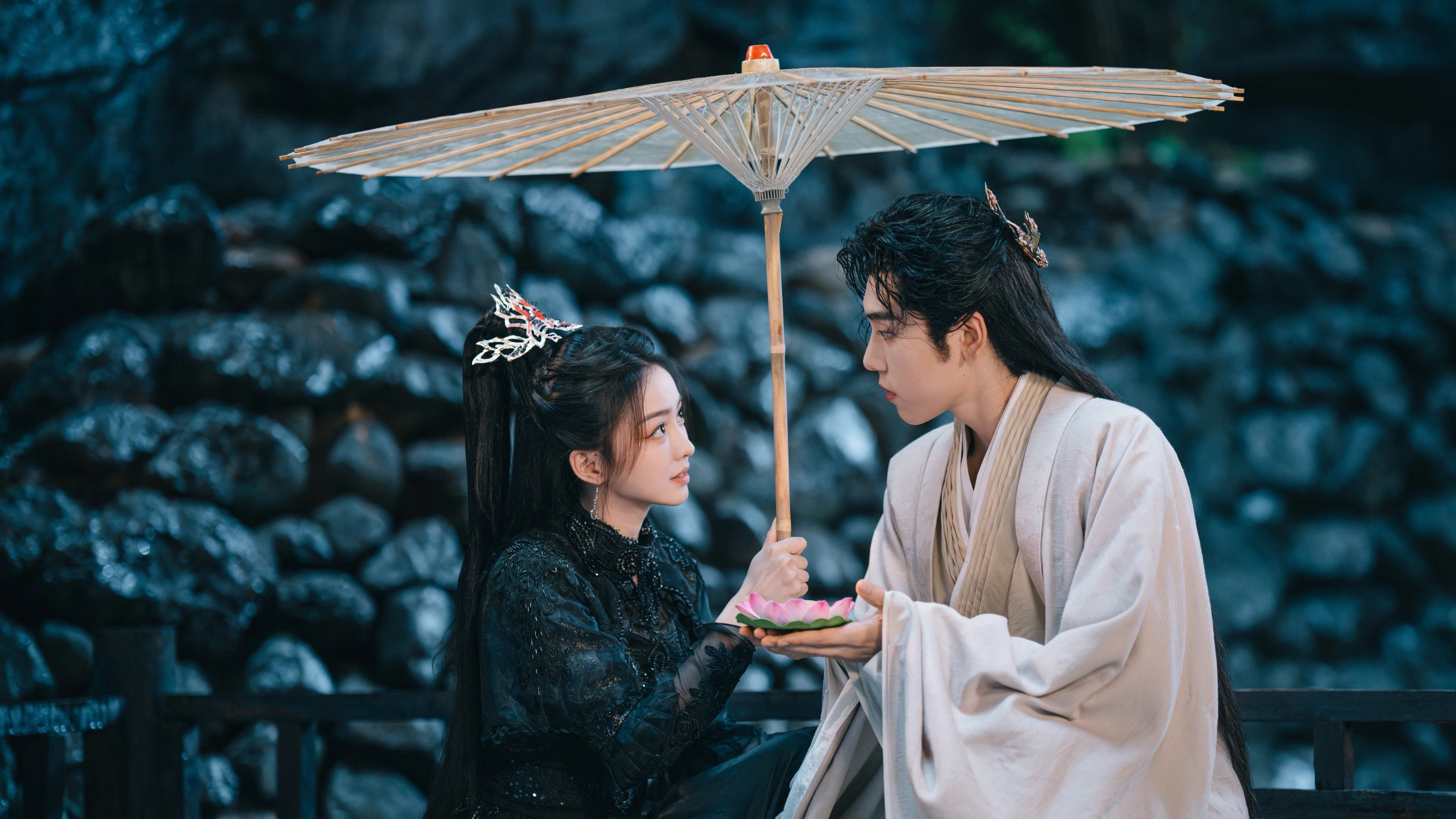 Bạch Dạ Thần Duyên Khởi Tam Sinh - The Sun In The Dark (2025)